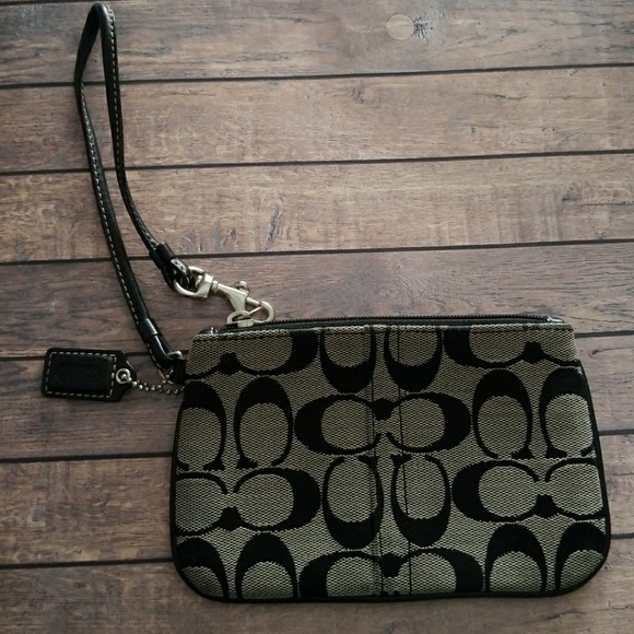 Coach Handbags - Authentic Coach wristlet